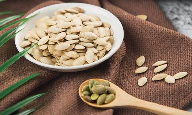 
Hạt bí ngô là nguồn cung cấp các axit béo có lợi trong đó có Omega 3
