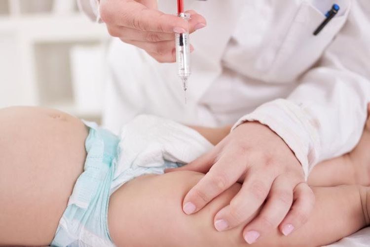 Infanrix-IPV+Hib được dùng qua đường tiêm bắp sâu tại vùng đùi