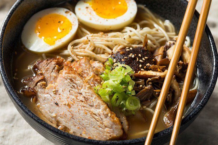 
Chế biến mì ramen lành mạnh hơn khi kết hợp với một số thực phẩm khác
