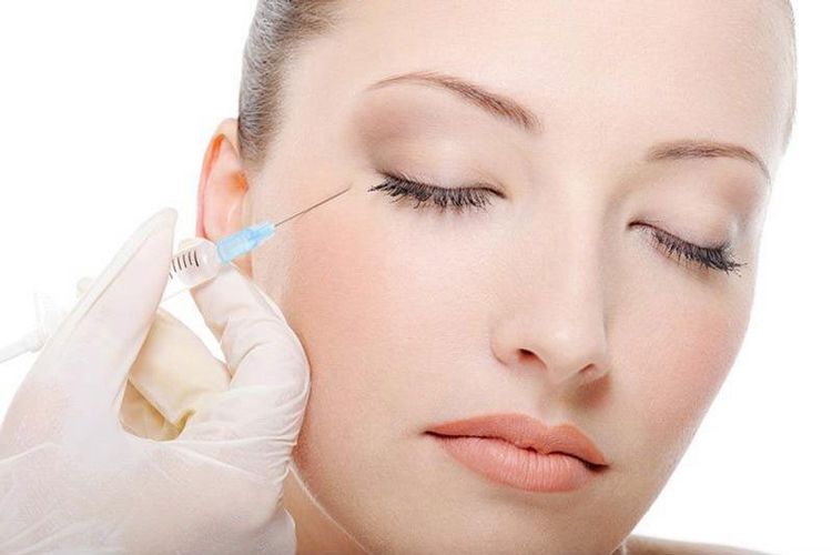 
Tiêm botox là một trong những phương pháp giúp cải thiện vùng da dưới mắt bị nhăn
