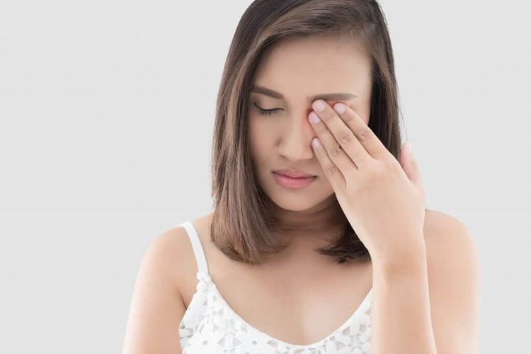 What is the cause of pain around the eye socket in women?