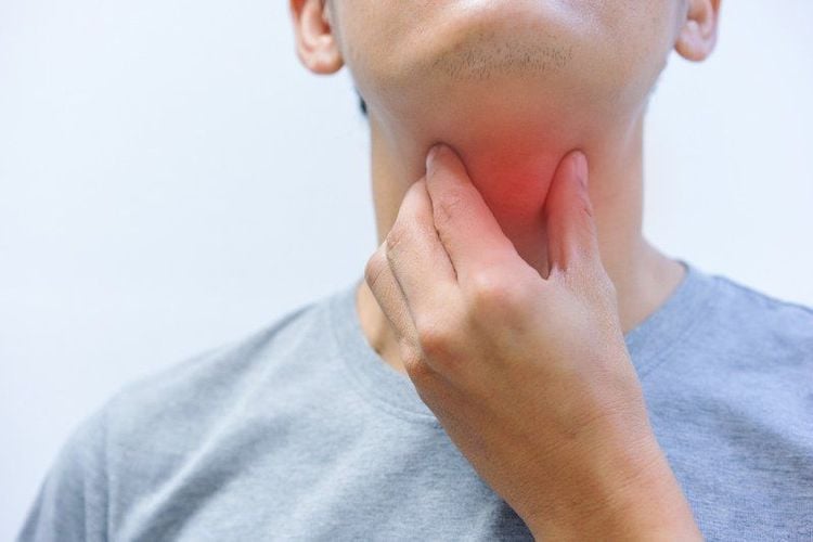 Thick phlegm in the throat causes swallowing problems, what are the signs of disease?