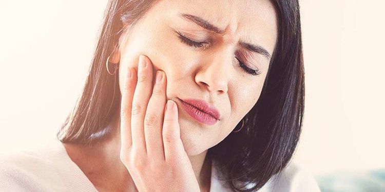 Giải đáp áp xe răng phải làm sao?