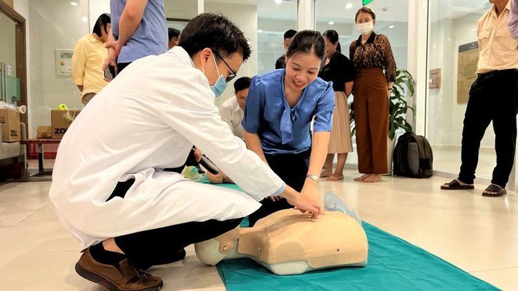 [Vinmec Phu Quoc] Basic Life Support training for medical staff throughout the region