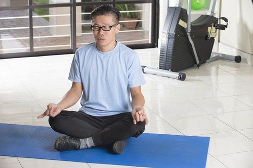 Breathing exercises help restore respiratory function for lung cancer patients