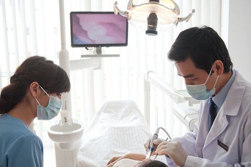 90% of Vietnamese children don't brush their teeth properly