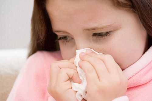 Viêm mũi xoang cấp do vi khuẩn ở trẻ em