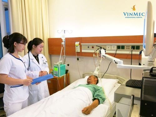 Vinmec triển khai liệu pháp tăng cường hệ miễn dịch tự thân và nhiệt trị kết hợp điều trị ung thư
