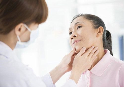 Thyroid cancer causes and symptoms