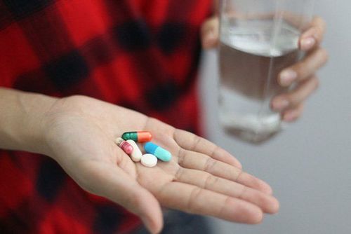 Why is it difficult to stop taking antidepressants?
