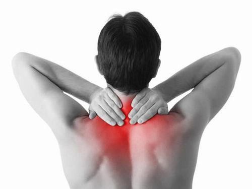 Effectively treat neck and shoulder pain by impacting the spine