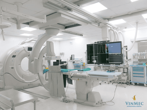 
Phòng Cathlab hiện đại, máy DSA GE thế hệ mới tại Bệnh viện Đa khoa Quốc tế Vinmec, sẵn sàng phục vụ bệnh nhân
