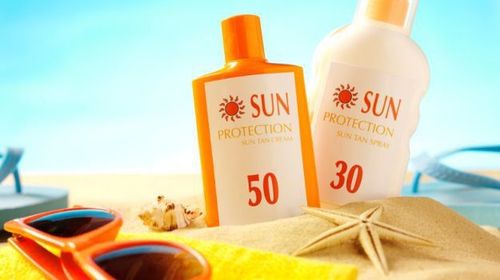 
Chỉ số SPF thường được ghi trên nhãn hộp kem chống nắng
