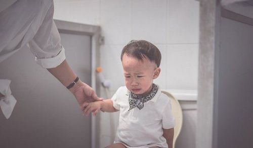 Táo bón nếu không được điều trị dứt điểm sẽ trở thành mãn tính