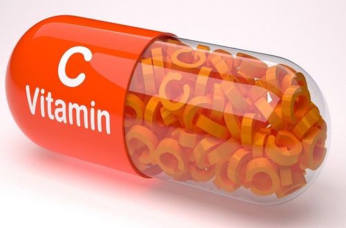 
Người bệnh có thể bổ sung thêm vitamin C để hỗ trợ cho hệ miễn dịch của cơ thể
