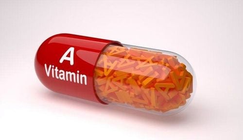 
Nên uống vitamin A trong bữa ăn
