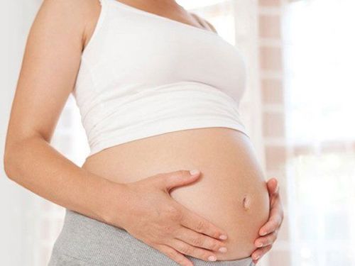Bị mụn rộp (herpes) sinh dục khi mang thai: Những điều cần biết
