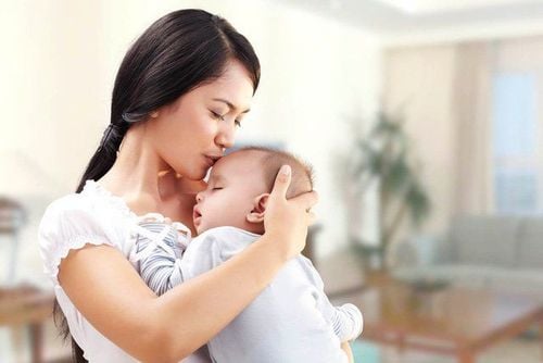 Signs that your baby is "ready" to wean