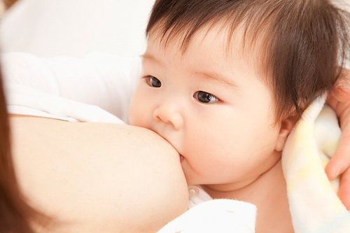 Are there any babies who are naturally weaned from their mother's milk?