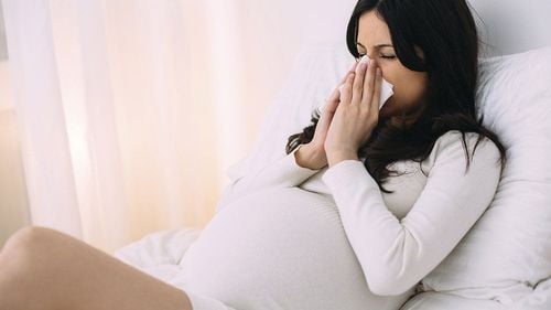 Điều gì xảy ra khi bạn bị cúm lúc đang mang thai?