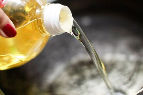 Types of cooking oils: What to use, what to avoid?