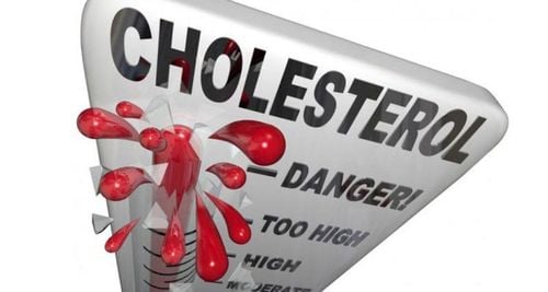 
Để phòng ngừa vôi hóa gan hãy có chế độ ăn uống đầy đủ, giảm cholesterol
