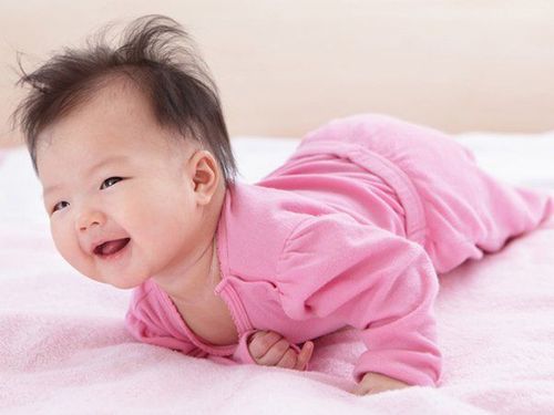 
Trẻ 12 tháng tuổi có cân nặng và chiều cao khác nhau tùy vào giới tính
