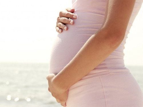 How do beta HCG levels change with gestational age?