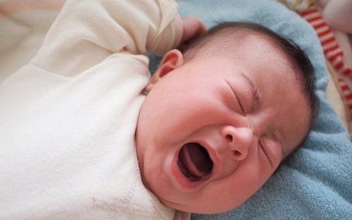 Sức đề kháng yếu có thể là nguyên nhân gây rối loạn tiêu hóa ở trẻ