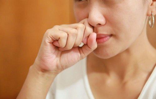 Mổ lệch vách ngăn mũi có dễ bị gãy không?