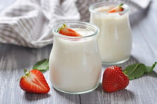 Is eating yogurt good for the stomach?