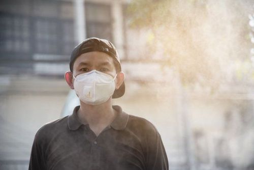 Note to choose a mask against fine dust caused by air pollution