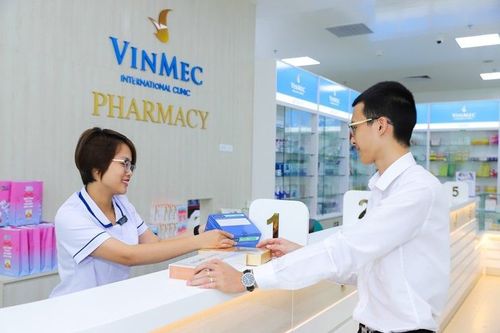 
Trước khi sử dụng thuốc, người bệnh cần được tư vấn về cách dùng thuốc hiệu quả
