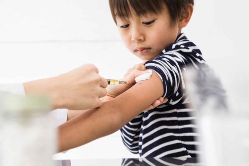 Vaccines for children aged 7-10 years as recommended by CDC (USA)