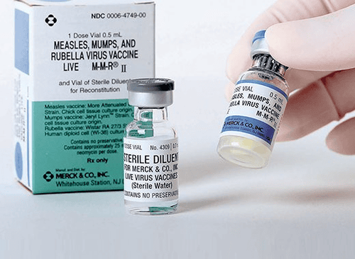 Vắc - xin sởi - quai bị - rubella MMR II: Tiêm mũi đầu tiên cho trẻ vào lúc nào?