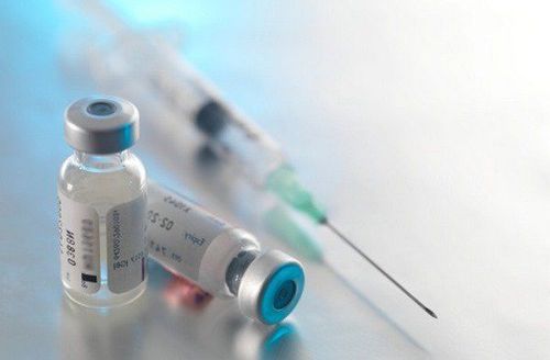 What is a live attenuated vaccine?