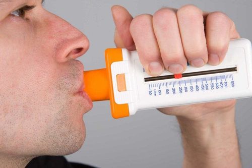 Using peak flow meters to diagnose asthma