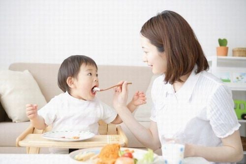 16-month-old children: Nutrition and oral care