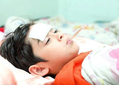 Chụp X quang có gây nên sốt ở trẻ em?