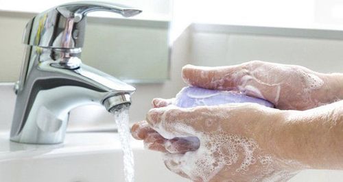 
Xà phòng rửa tay thông thường dạng soap
