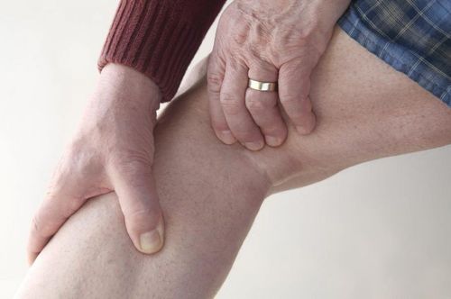 Calf pain after treatment for deep vein thrombosis of the lower extremities is worrisome?