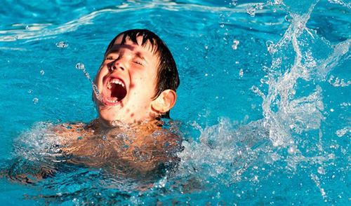 Preventive measures to help children avoid drowning