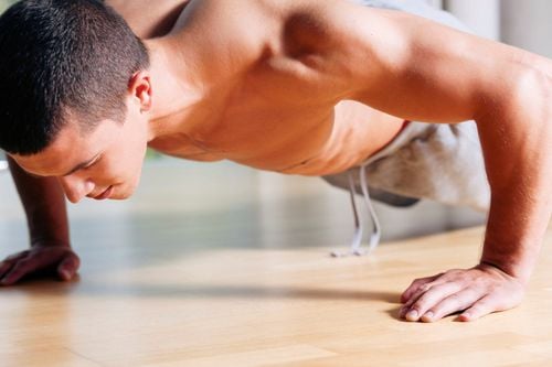 What muscle building exercises do push-ups help?