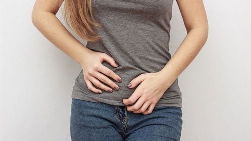 Signs of pain in the abdomen below the navel with urination many times a day is worrisome?