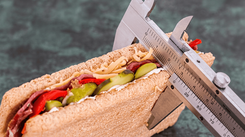 How to calculate calories to lose weight safely