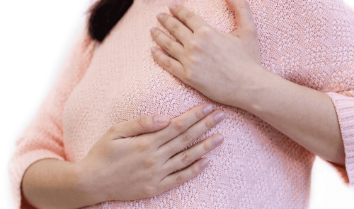 Bầu ngực đau rát sau sinh cảnh báo bệnh gì?