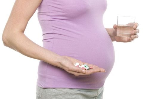 Mang thai sau khi uống thuốc trợ giáp có ảnh hưởng gì không?