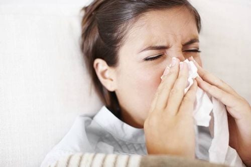 Does surgery completely cure allergic rhinitis?