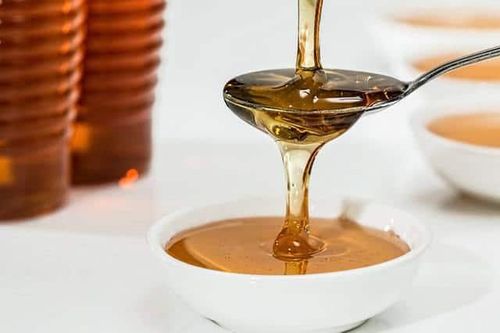 Honey is a substance produced by bees from the nectar of plants, containing many beneficial micronutrients.