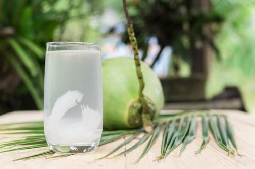 8 science-based health benefits of coconut water